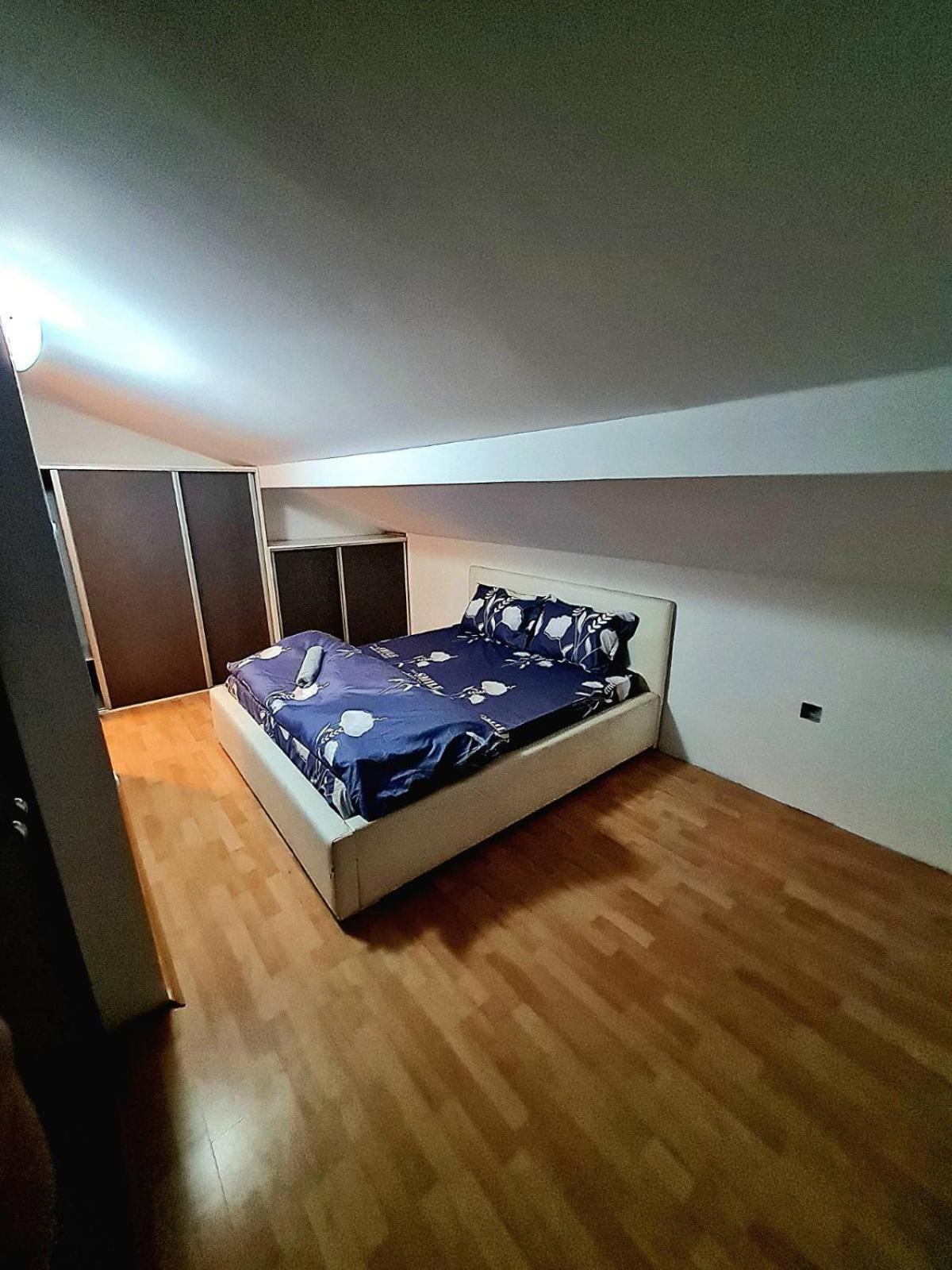 Dm Hostel And Apartments Скопие Екстериор снимка